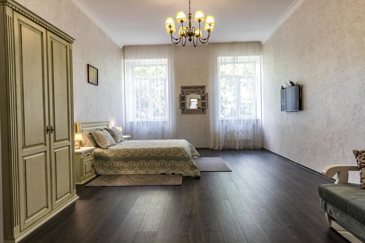 Dominicana L Apartments L Lviv Historical City Center Ngoại thất bức ảnh
