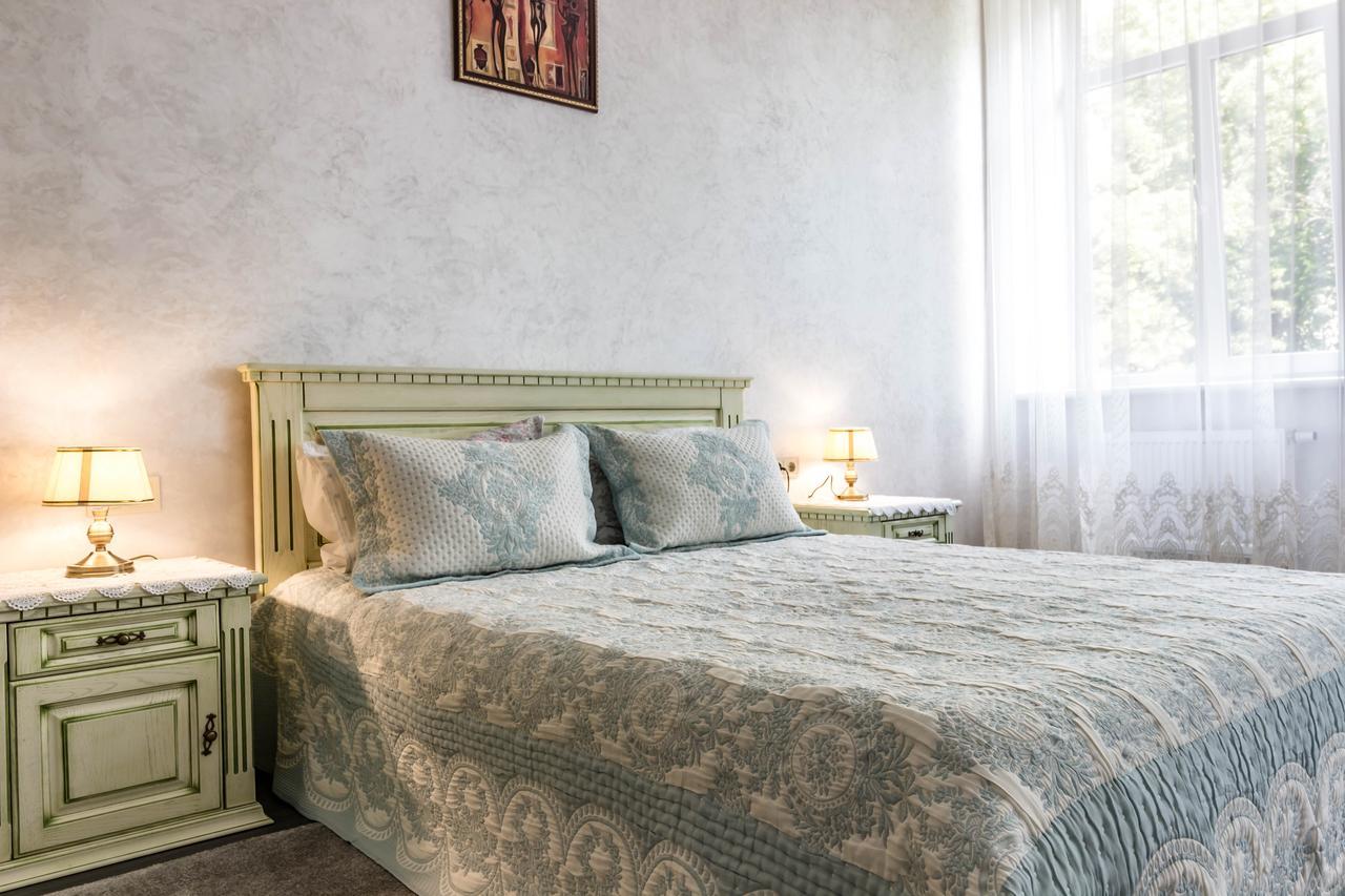 Dominicana L Apartments L Lviv Historical City Center Ngoại thất bức ảnh