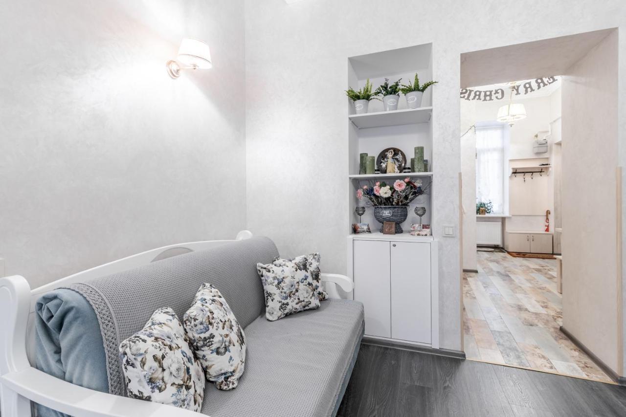 Dominicana L Apartments L Lviv Historical City Center Ngoại thất bức ảnh